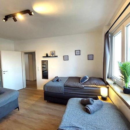 Rtr Essen - Fuer Bis Zu 8 Personen - Voll Ausgestattet - Zentral Limbecker Platz - Messe - Uniklinikum - Smart Tv - Modern Lägenhet Exteriör bild
