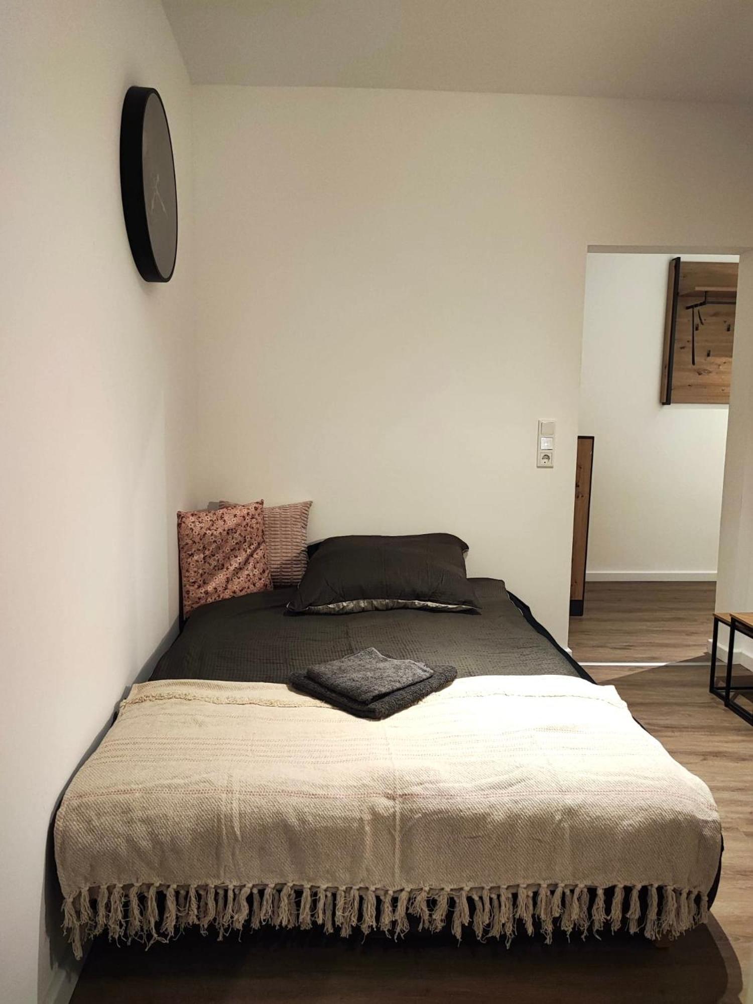 Rtr Essen - Fuer Bis Zu 8 Personen - Voll Ausgestattet - Zentral Limbecker Platz - Messe - Uniklinikum - Smart Tv - Modern Lägenhet Exteriör bild